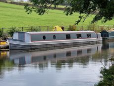 57x10 Widebeam cruiser