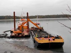 Barge - Split Barge For Charter