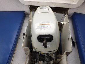 Hardy 20 Motor Sailer - Engine