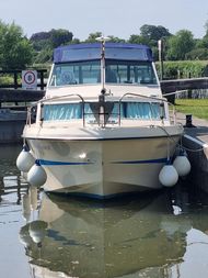 Bates Astral 810 with Folding Screens