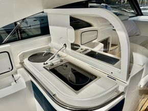 2011 Princess V42 20