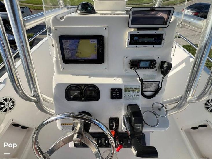 2006 Century 2200 center console