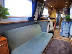 Narrowboat 50ft Cruiser Stern  - Saloon