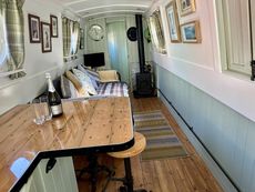 Fabulous Electric 2020 narrowboat 57ft silent efficient cruising