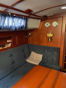1986 Hallbeg-Rassy 29