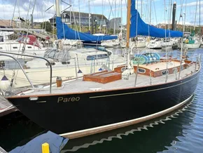 Holman 28