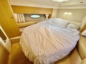 2011 Princess V42 40