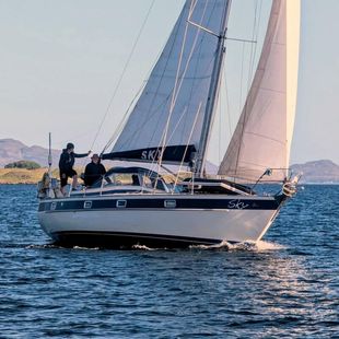 1985 Halllberg Rassy 352