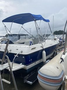 Price reduced 2007 Bayliner 192 Discovery motor boat