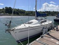 1988 Jeanneau Sun Light 30