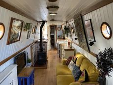 Saloon Aft 