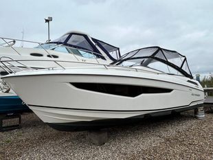 2023 Parker 850 Voyager