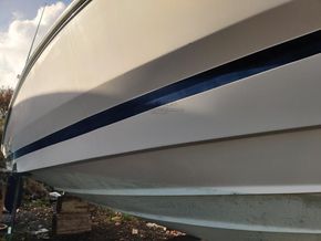 Regal 2250 Cuddy  - Hull Close Up