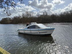 20ft motorboat, dayboat, weekender, Boat rivercruiser