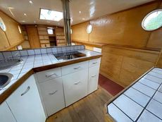 Lambon Hull Ltd Dutch Barge