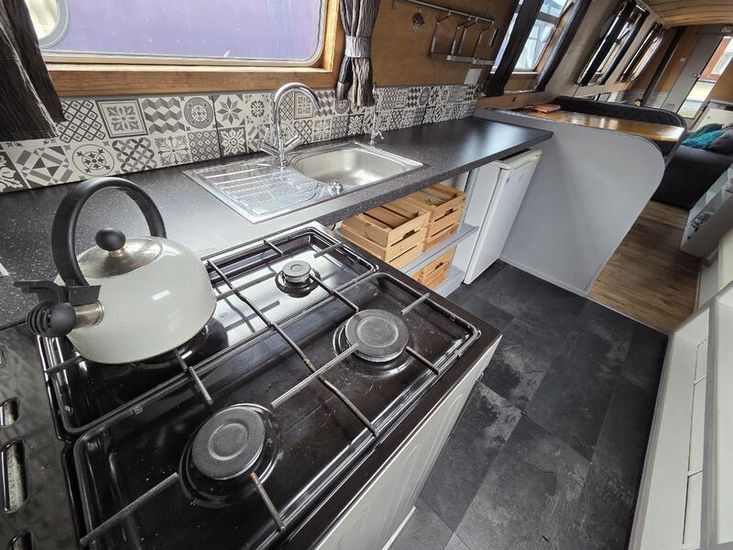 Dreamcatcha, 60ft Semi-Traditional
