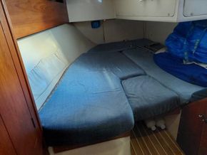 Moody 31 MkII  - Aft Cabin