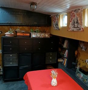 Dining/work space