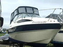 2004 Bayliner 245