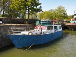 Converted house boat