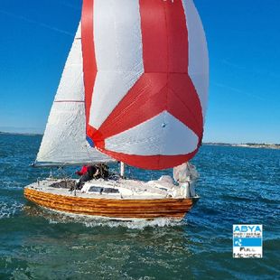 1985 Classic Yacht Mullins Monarch 23