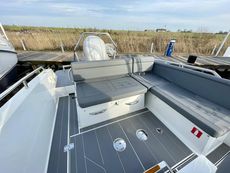 2023 Quarken 27 T-Top
