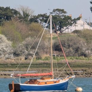 1982 22ft Wooden Sailing Boat