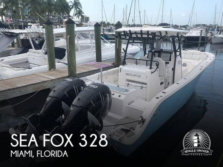 2022 Sea Fox 328 commander