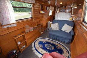 Saloon aft