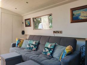 Lounge area