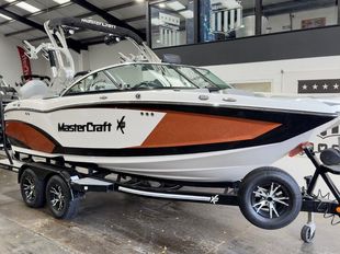 2016 MasterCraft X20 