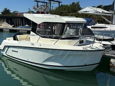Quicksilver Pilothouse 625