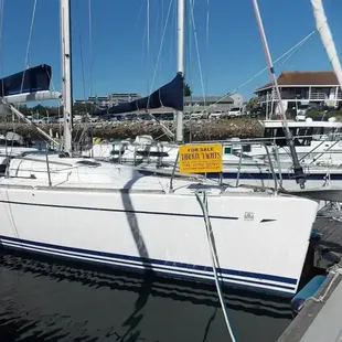 2005 Dufour 34 Performance