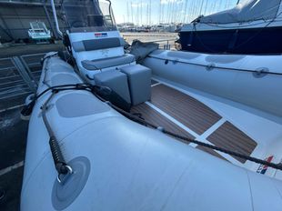 2004 Valiant V-620 RIB