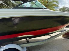 2016 NauticStar 223 DC Sport Deck