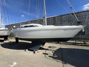 1990 Hunter 27 BILGE KEEL