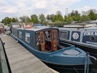 Loki - Reeves hull cruiser stern - available at Roydon marina
