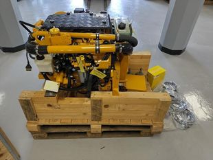 New Old Stock Vetus VF4.190 190hp Marine Diesel & Sterndrive Adaptor