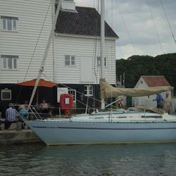 Sadler 32 lifting Keel