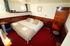luxury hotelship with restaurant 36/100 pers.
