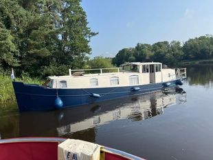 Barge