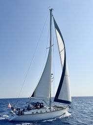Dufour 43 centre cockpit sailing yacht