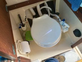 Jabsco Sea-toilet