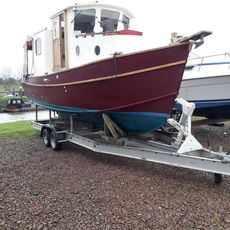 5 year old trawler yacht