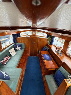 Main cabin with double berth