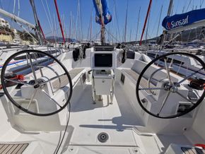 Sun Odyssey 389