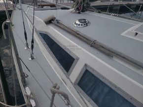 Moody 27  - Side Deck