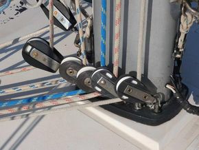 Assorted ropes led aft
