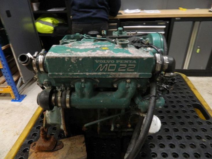 Volvo Penta MD22 Marine Diesel Engine Breaking For Spares