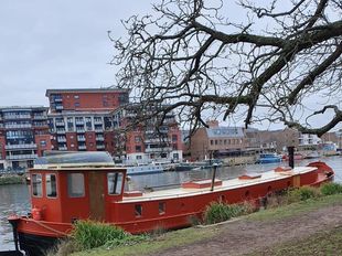 Classic Dutch Barge Liveaboard Widebeam houseboat 